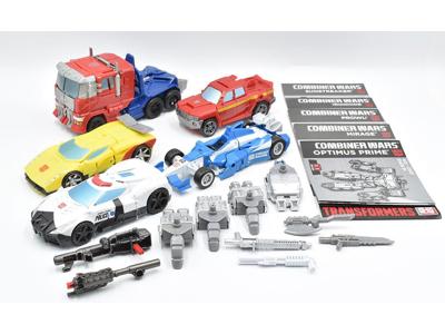 Optimus Maximus Complete Combiner Wars Generations Transformers Hasbro