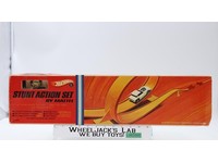 Hot Wheels Stunt Action Set 1968 Vtg Mattel 100% W/ Beatnik Bandit Car & Button