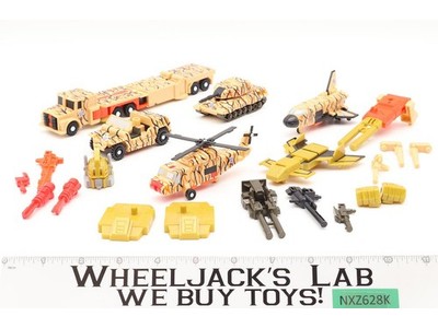 Ruination Transformers Universe Walmart Excl. 2004 Hasbro Action Figure