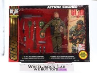 Action Soldier GI Joe Commemorative Collection 1994 Hasbro Figure NEW SEALED