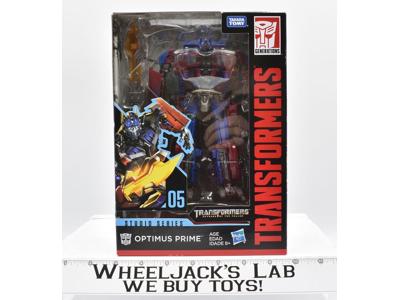 Optimus Prime 05 Voyager MISB ROTF Revenge of the Fallen Transformers 2017