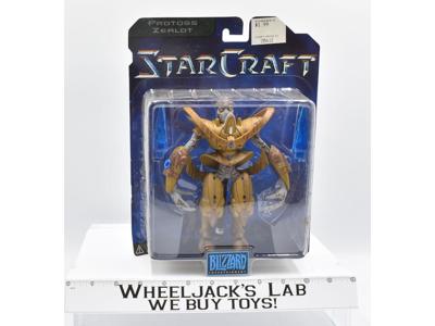 Protoss Zealot NEW MOSC Starcraft 1998 Blizzard Entertainment Action Figure