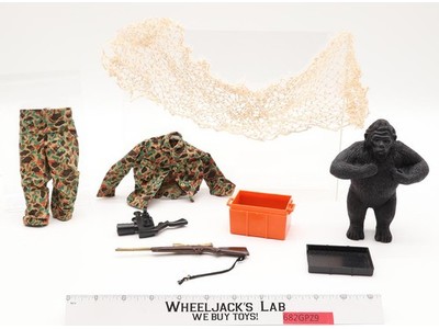 Capture of the Pygmy Gorilla G.I. Joe Adventure Team 1970 Vintage 12" Accessory