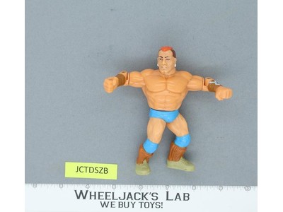 Tatanka 100% Complete WWE WWF Wrestling 1993 Hasbro Vintage Action Figure