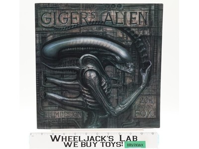 H.R. GIGER'S ALIEN Film Design 4th Morpheus Printing 1999 HORROR SF Movie Art PB