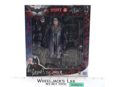 The Joker No. 051 Suicide Squad Mafex Action Figure NEW SEALED