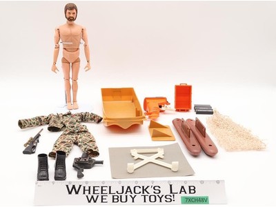 Capture of the Pygmy Gorilla G.I. Joe Adventure Team 1979 Hasbro Accessory Set