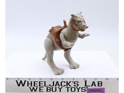 Tauntaun CLOSED BELLY W/SADDLE 1979 ESB Star Wars Vintage Action Figure