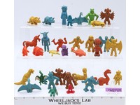 Lot of 33 Soft Plastic / VINTAGE Rubber Monsters Figures Dinosaurs Diener Toys