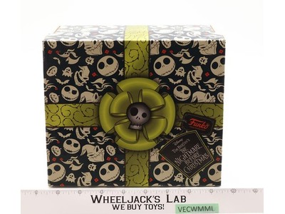 Disney Treasures The Nightmare Before Christmas Box Funko Vinyl Figure NEW