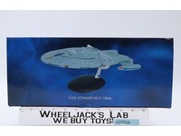 USS Voyager NCC-74656 XL Star Trek Eaglemoss Replica Model Ship NEW MIB