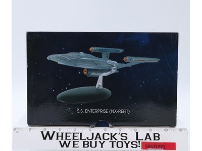 SS Enterprise NX-Refit Star Trek Eaglemoss Replica Model Ship NEW MIB