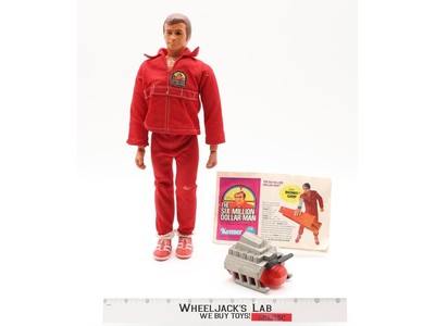 Steve Austin Six Million Dollar Man Bionic Man W/Engine Block & Booklet