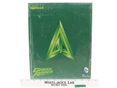 Green Arrow DC Comics 2016 Mezco One:12 6" Action Figure NEW MIB