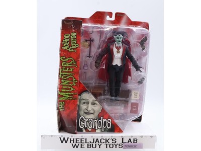 Grandpa Dracula The Munsters 2012 Diamond Select Toys Action Figure NEW SEALED
