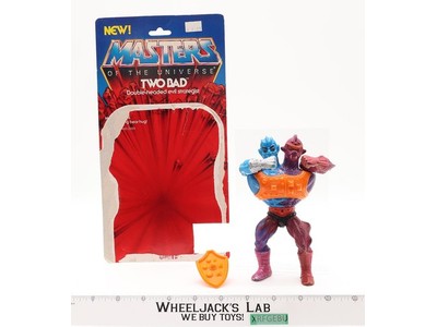 Two Bad ROUND BACK Complete W/ Card Masters of the Universe MOTU 1984 Mattel