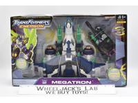 Megatron Leader NEW MISB Energon 2003 Transformers Hasbro Action Figure