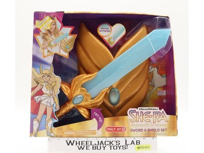 She-Ra Sword & Shield Set Princesses of Power Target Excl. Mattel NEW SEALED