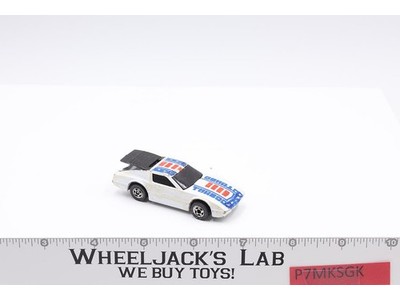 SMAK BAK Crack-Ups White w/ Red Blue Hot Wheels Blackwall 1983 1985 Mattel Vtg