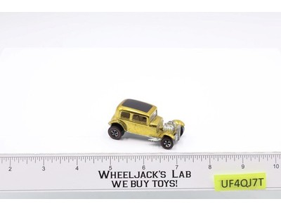 Classic '32 Ford Vicky Gold 1968 1969 Hot Wheels Mattel Vintage Redline RL