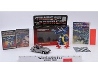 Bluestreak 100% Complete W/Box 1985 Vintage Hasbro G1 Transformers Action Figure