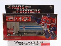 Optimus Prime W/BOX & INSERT 100% Complete 1984 Vintage G1 Transformers Figure