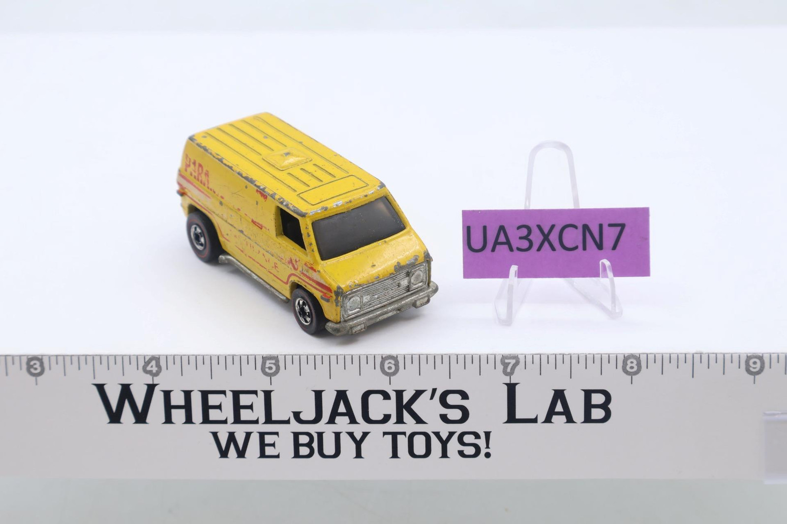 Paramedic Ambulance Yellow Hot Wheels Mattel 1977 Vintage Redline RL