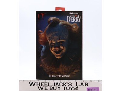 Ultimate Pennywise IT Welcome To Derry NECA Action Figure NEW SEALED