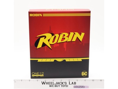 Robin DC Comics 2023 Mezco Toyz One:12 6" Action Figure NEW MIB