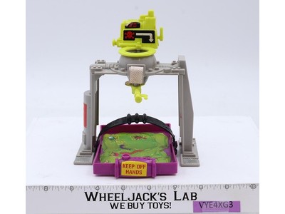 Flushomatic Teenage Mutant Ninja Turtles TMNT 1989 Playmates Action Figure