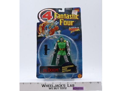 Dr. Doom Fantastic Four Marvel Comics 1994 ToyBiz Action Figure NEW MOSC SEALED