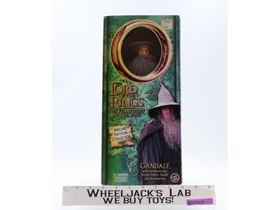 Gandalf The Lord of the Rings Collector Series Fellowship of the Ring ToyBiz MIB