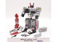 Metroplex Third Party Action Figure