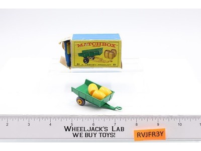 Tipping Trailer 51 W/ Three Barrels & Original Box Lesney Matchbox 1960s England