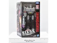 Megatron Deluxe MIB Siege War for Cybertron WFC Transformers Action Figure