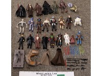 Lot of 23 Modern Star Wars 1990-2020s Hasbro Action Figures + Accessories