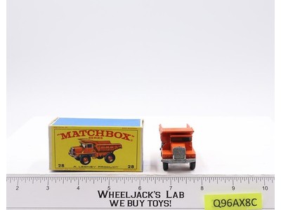 Mack Dump Truck No. 28 Lesney Matchbox Series 1960s Made In England Original Box