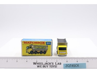 8 Wheel Tipper No. 51 Pointer Lesney Matchbox Series 1960's Made In England