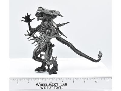 Queen Alien W/Chest Hatchling Aliens Kenner 1992 Action Figure