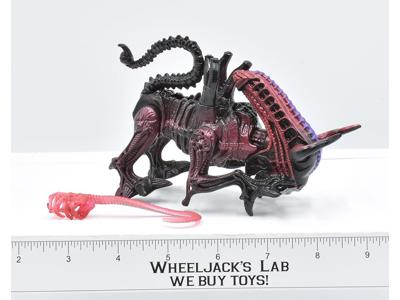 Bull Alien With Face Hugger 100% Complete Aliens Kenner 1992 Action Figure