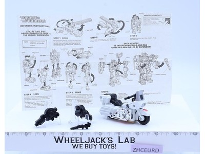 Groove Defensor 100% Complete 1986 G1 Transformers Action Figure