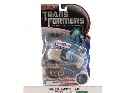 Sideswipe Transformers Dark Of The Moon Scan Series 2010 Hasbro NEW SEALED