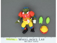 T.D. Tossin' Leo Sewer Sports Teenage Mutant Ninja Turtles TMNT Playmates 1991