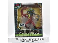 Battle Scarred Alien Alien Resurrection Movie Edition 1997 NEW MIB Kenner
