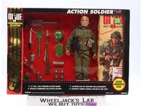 Action Soldier GI Joe Commemorative Collection 1994 12" Hasbro Figure NEW SEALED