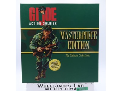 GI Joe Action Soldier Masterpiece Edition Vol.1 1996 Hasbro Deluxe Book & Figure