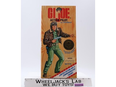 Action Pilot Limited Edition WWII GI Joe 1995 Hasbro 12" Action Figure NEW