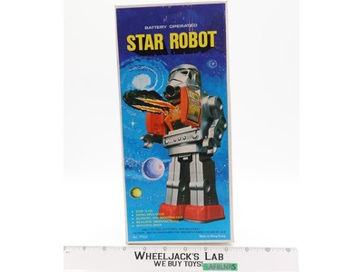 No. 77322 Battery Operated Star Robot 1970s HK Hong Kong Vintage Robot