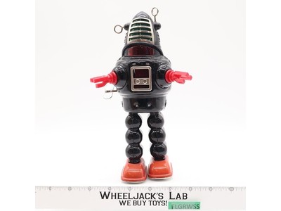 Robby Robot Action Planet Space Robot 1960s KO Yoshiya Vintage Wind-Up Tin Toy