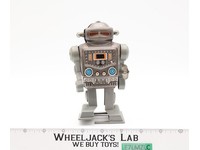 No. 2121 The Robot Captain Yone Japan Tin Clockwork Wind-Up Robot